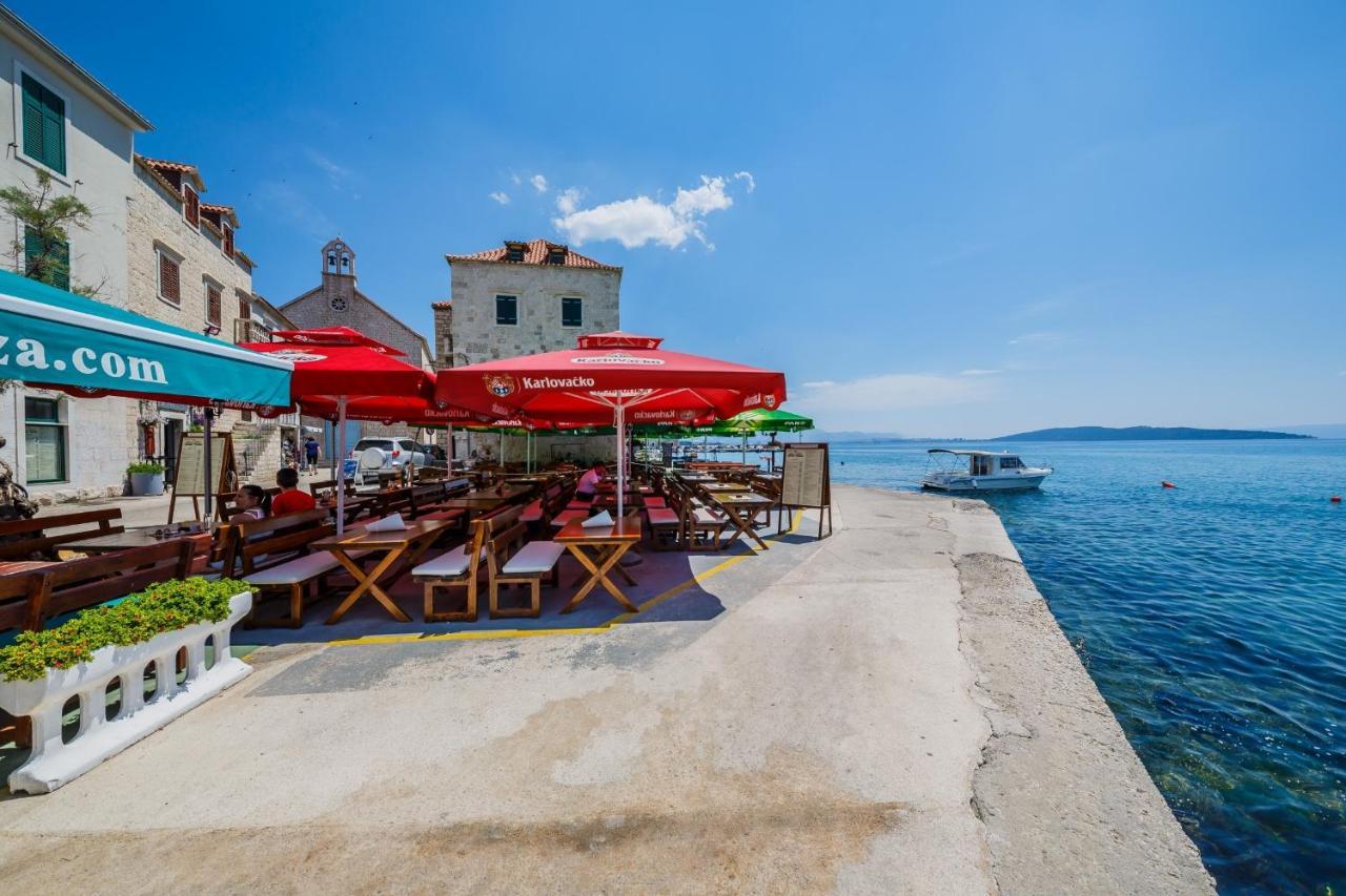 Seafront Apartments Karlo Kaštela Buitenkant foto