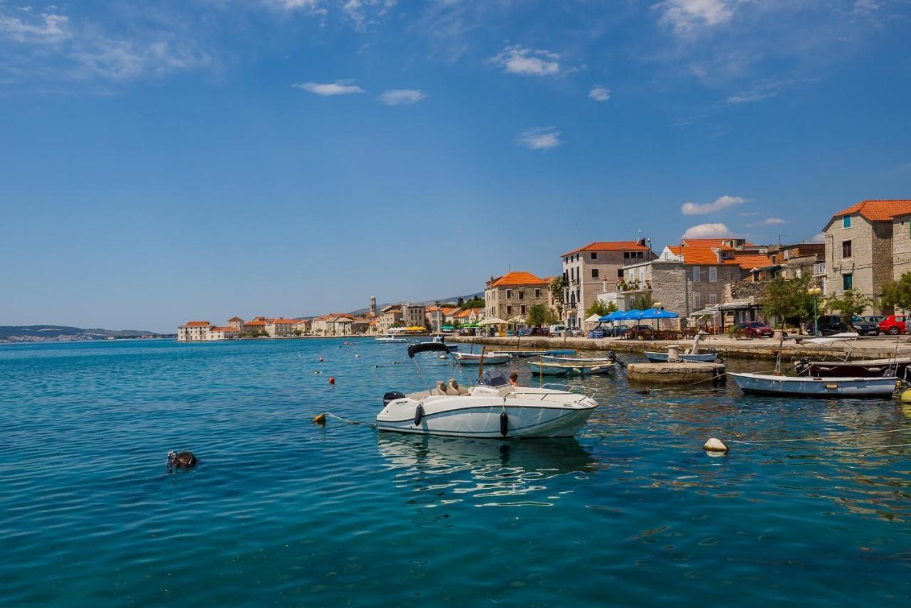 Seafront Apartments Karlo Kaštela Buitenkant foto