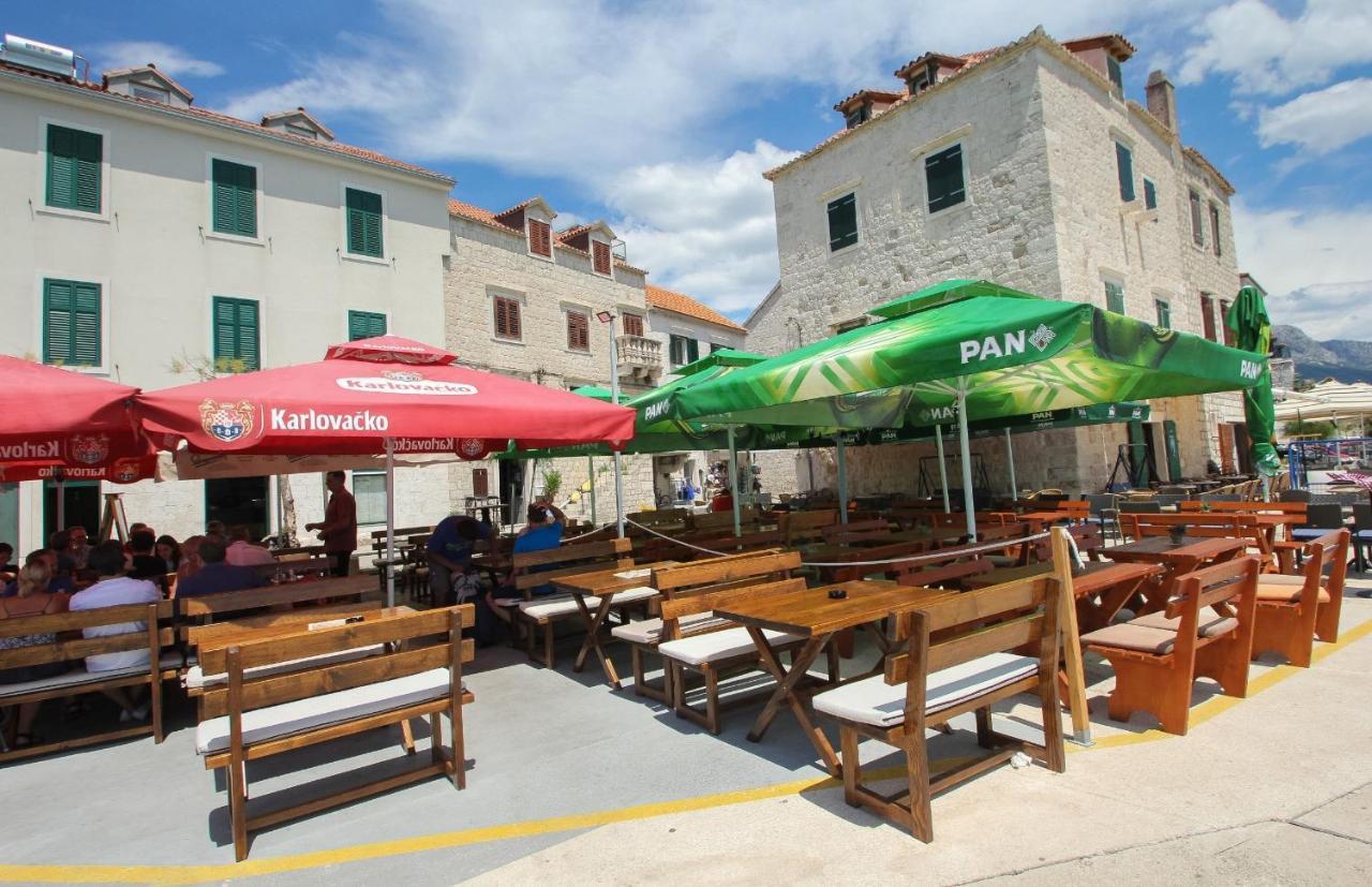 Seafront Apartments Karlo Kaštela Buitenkant foto