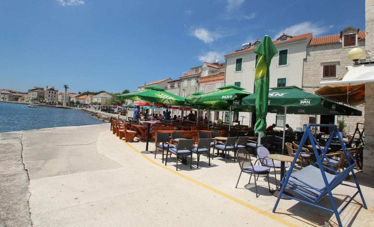 Seafront Apartments Karlo Kaštela Buitenkant foto