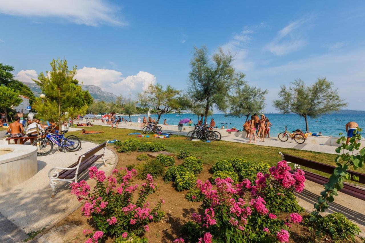Seafront Apartments Karlo Kaštela Buitenkant foto